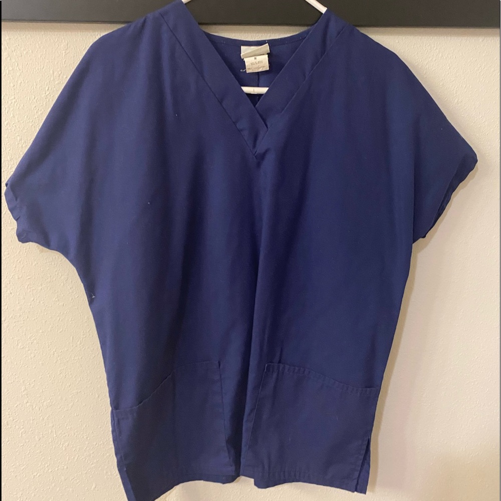 Simply basic dark blue scrub